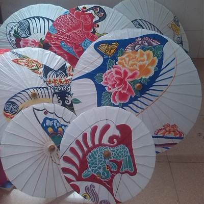 手绘油纸伞